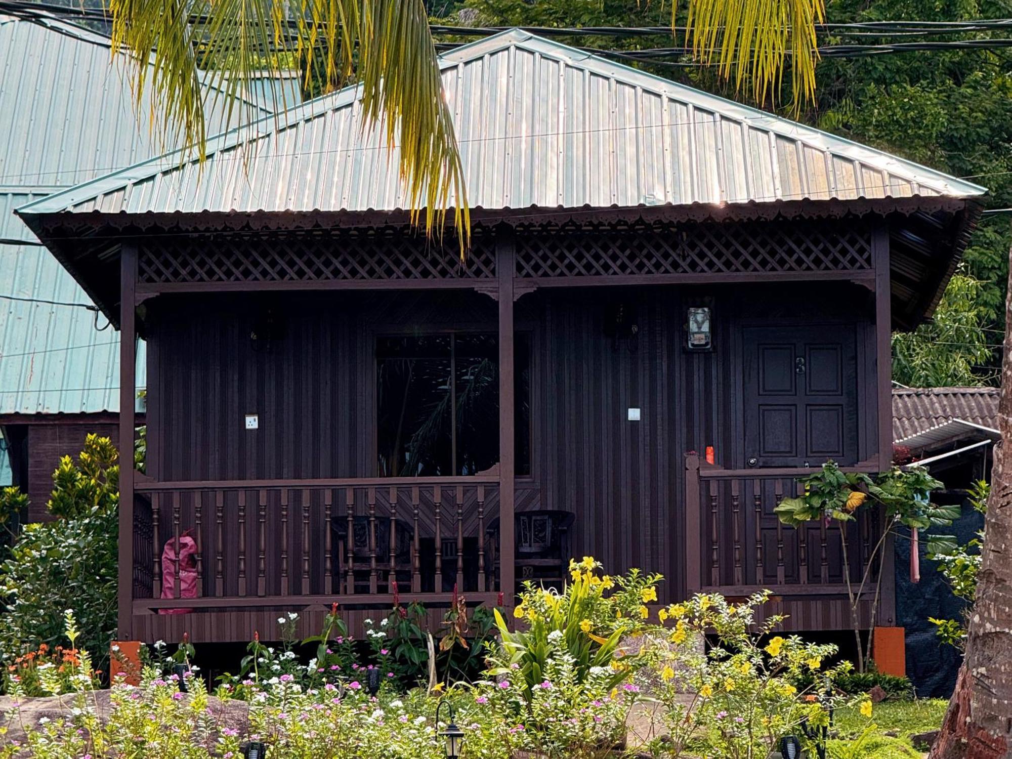 Abc Chalet Tioman Kampong Ayer Batang Екстериор снимка