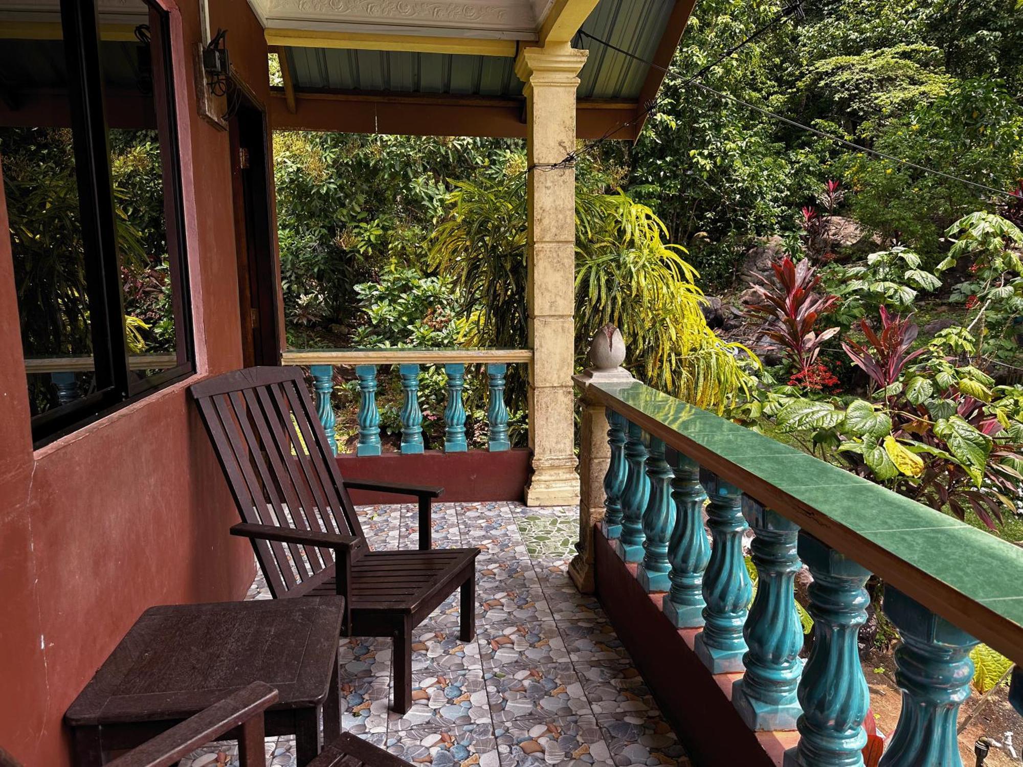 Abc Chalet Tioman Kampong Ayer Batang Екстериор снимка
